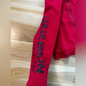 Lululemon special edition logo scuba hoodie size 10